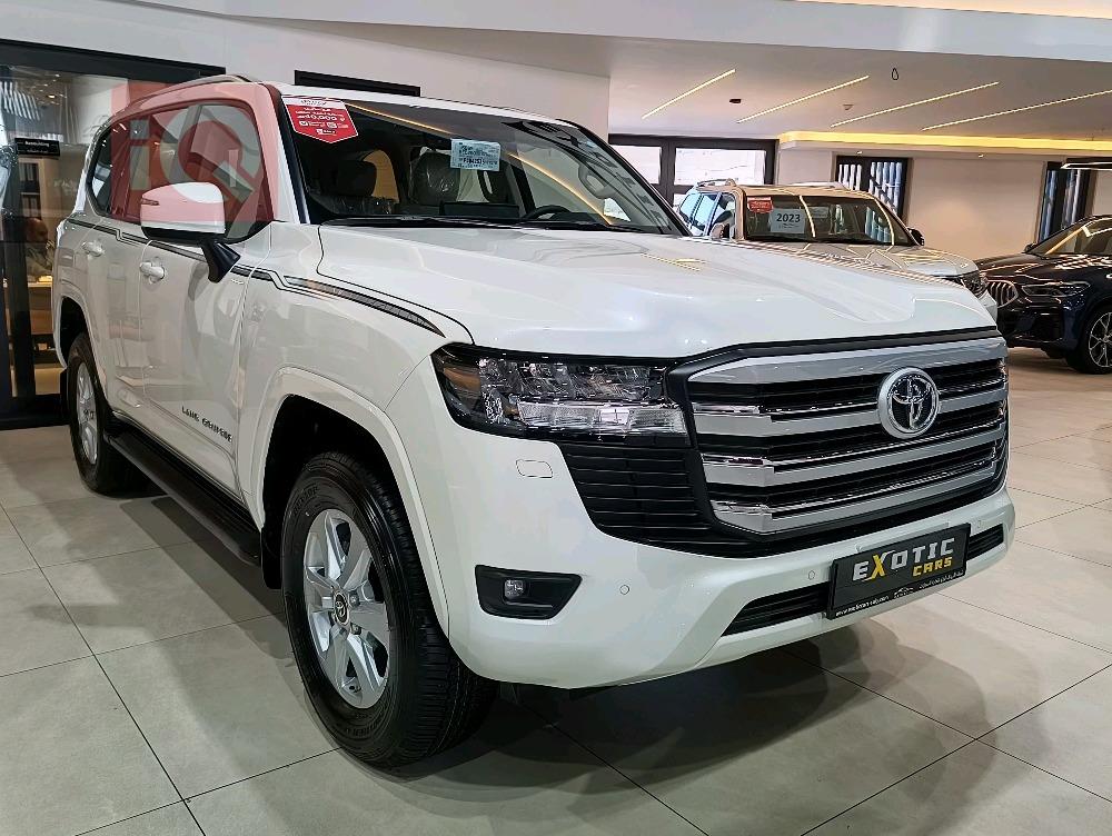 Toyota Land Cruiser